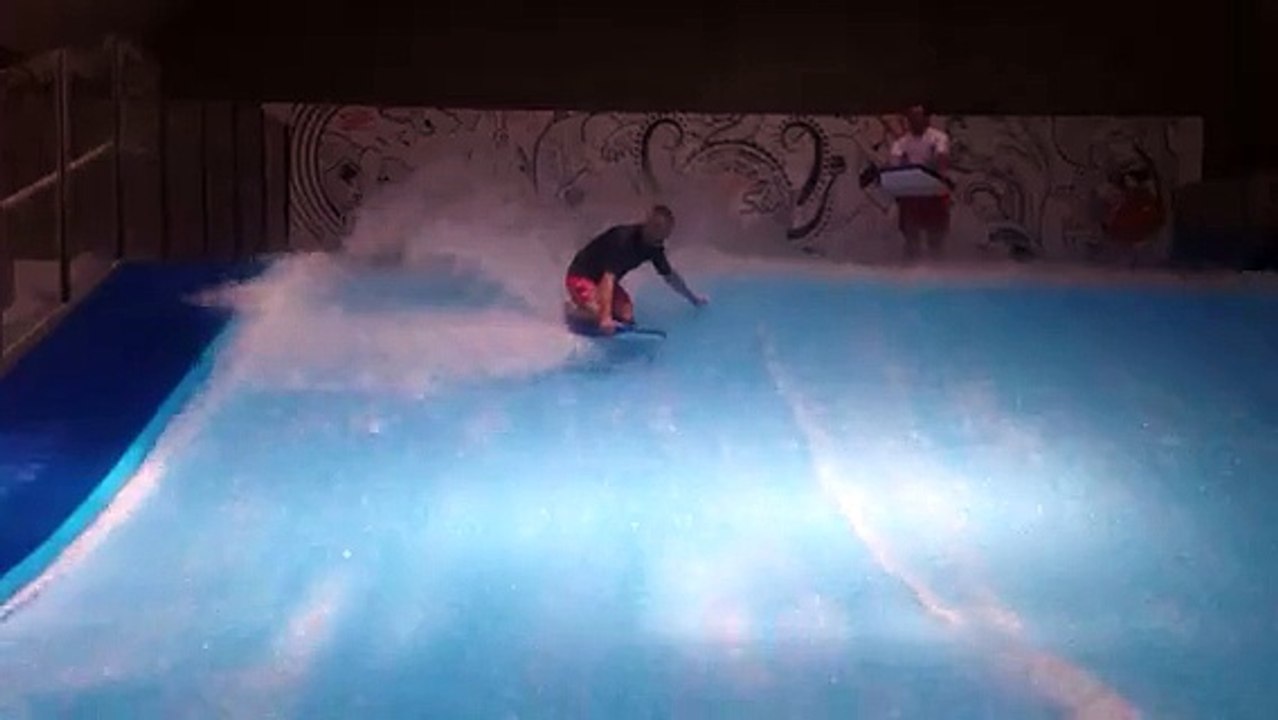 Premières images du Wave Surf Café à Bordeaux