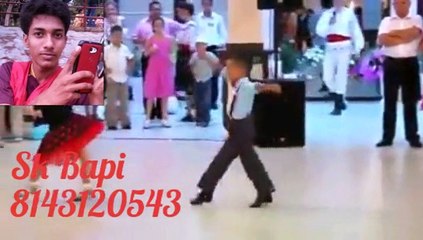 Very little boy & girl dance