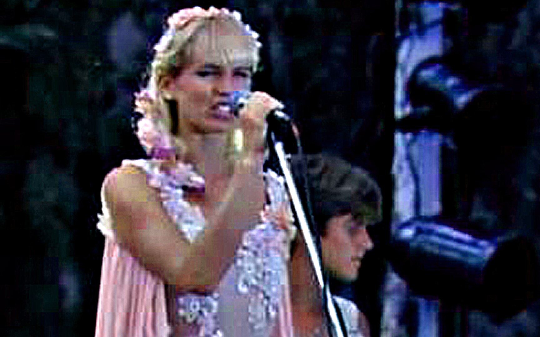 Xuxa - Luna De Cristal (Official Video)