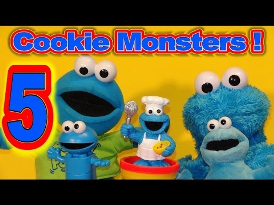 5 Cookie Monsters, all blutoys , Hokey Pokey Cookie Monster , Count 'n Crunch Cookie Monster