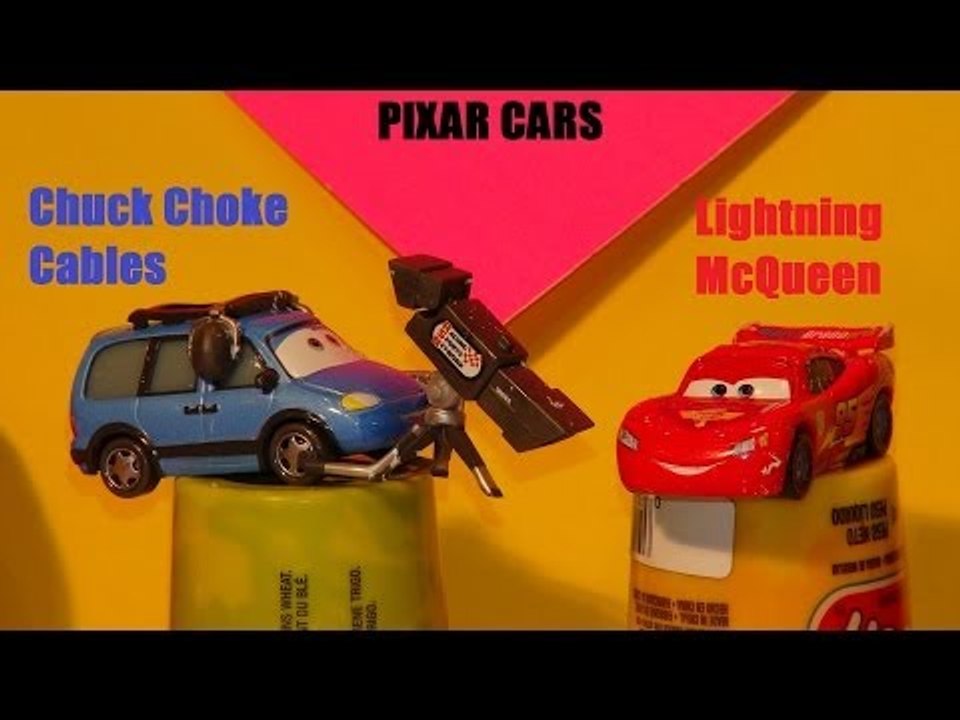 Pixar Cars new Cars unboxing Chuck Choke Cables and Charlie Checker with Lightning McQueen