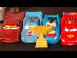 Play Doh Disney Pixar Cars, we make Dinoco Lightning McQueen using Cars Molds from Cars2 Play Set