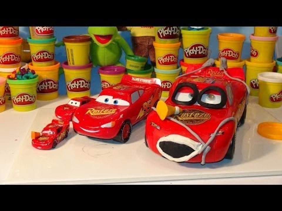 Play Doh Pixar Cars Lightning McQueen, Rare Barbed Wire Lightning and Tires from Play Doh