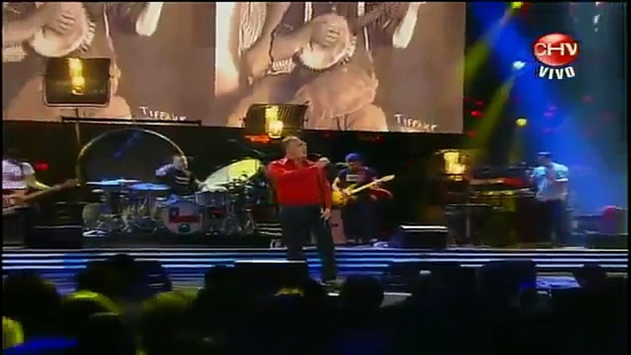 Morrissey - "I Want The One I Can't Have" / "First Of The Gang To Die" (Viña 2012)