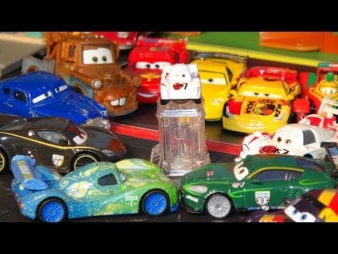 Play Doh Surprise Egg Grand Prize in Pixar Cars Radiator Springs World Cup Grand Prix with Lightning