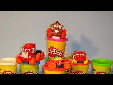 Play Doh Pixar Cars Lightning McQueen Hydro Wheels Mayhem in Radiator Springs Pool lol