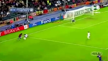 Lionel Messi humillando a grandes jugadores.