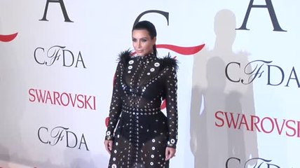 Kim Kardashian souffre de violentes nausées matinales