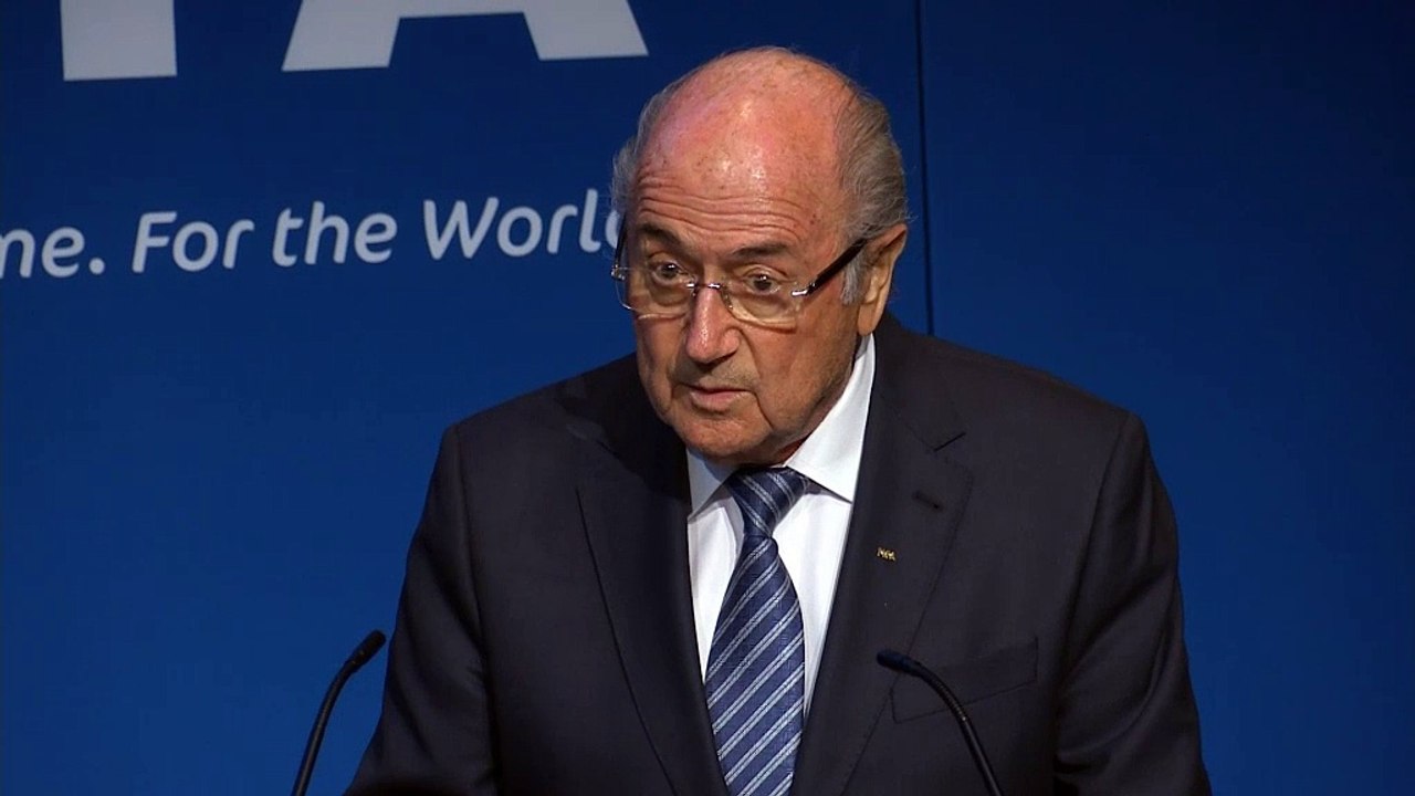 Corruption à la FIFA : Sepp Blatter démissionne