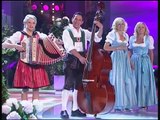 [HQ] - Geschwister Niederbacher - Ein Lied für Mama - Grand Prix der Volksmusik 2010