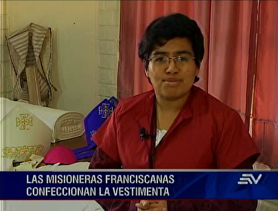 Confeccionan vestimenta que usarán sacerdotes y obispos en la visita papal