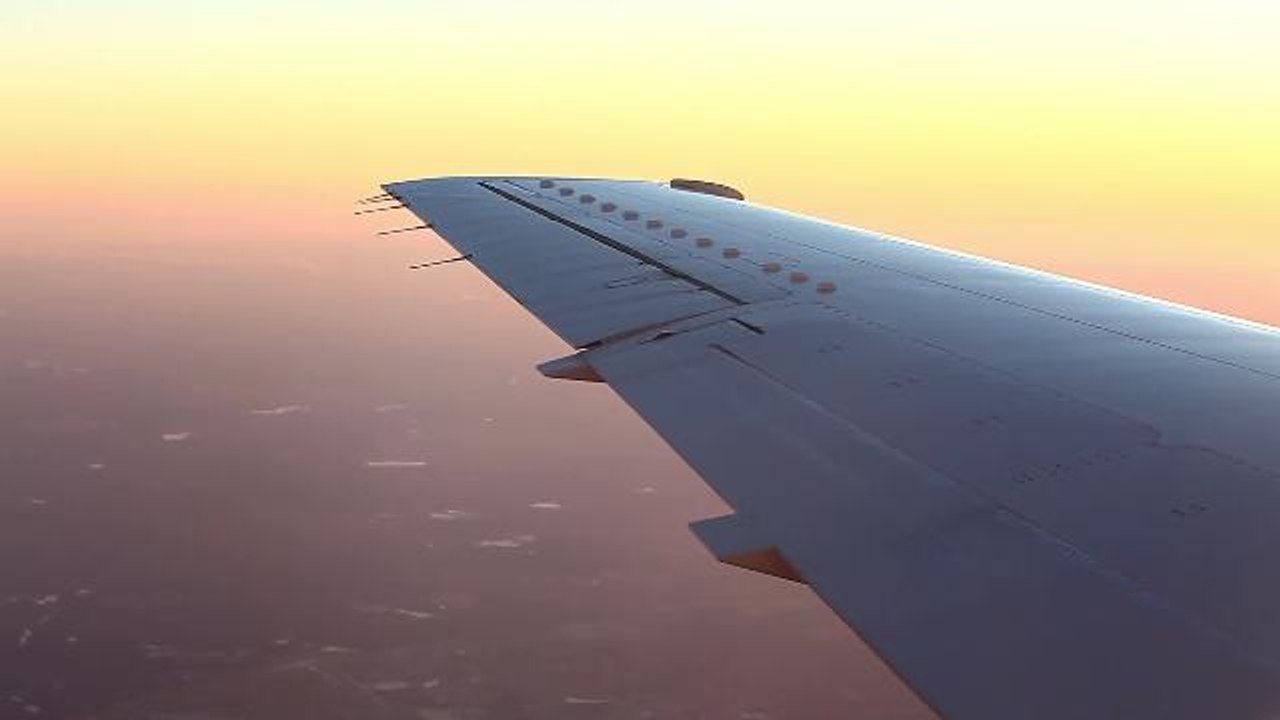 Top money-saving tips to plan a vacation