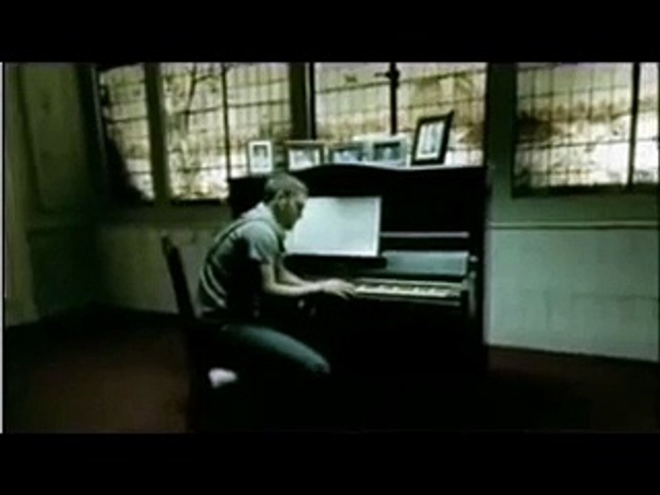Inalcanzable - RBD (Video Oficial)