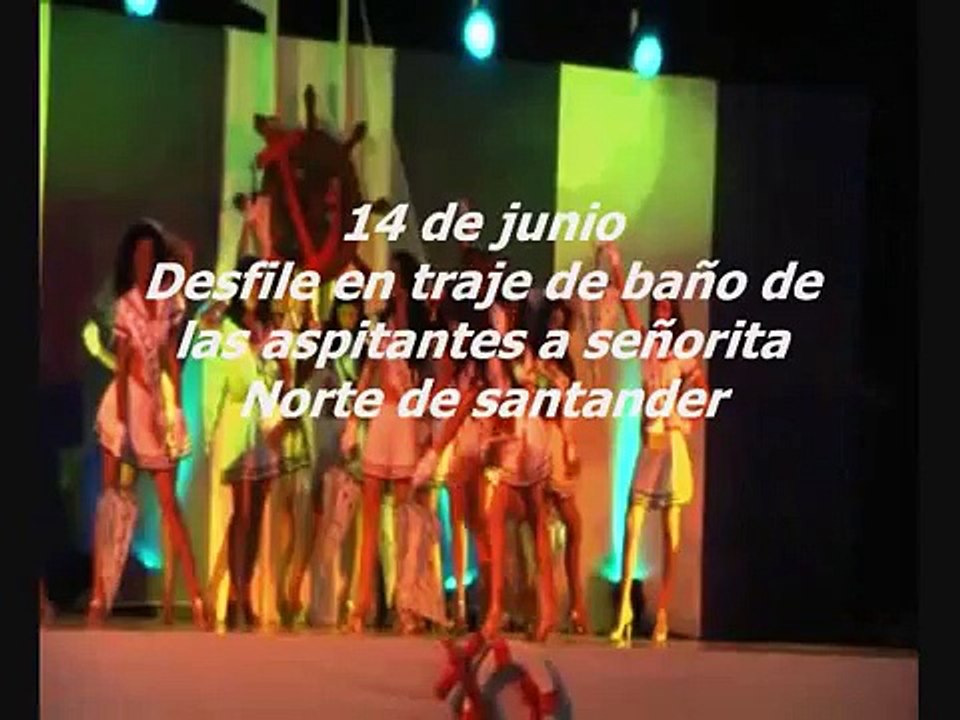 Desfile en traje de baño de las candidatas a señorita Norte de Santander