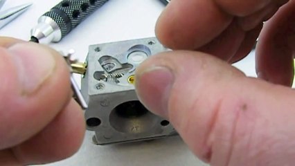 Walbro Carburettor metering spring replacement. Tutorial