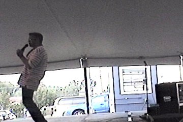 Chris Wilson sings 'When I'm Over You' Elvis Week 2007