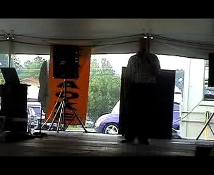 Danny McCorkle sings 'Blue christmas' Elvis Week 2006