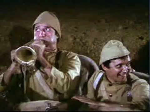 kemal sunal (Komik,Kemal Sunal (Asker-Kisa Film).wmv)