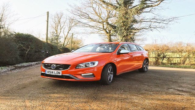 2015 Volvo V60 D5 Twin Engine Diesel Hybrid Special Edition - Exterior, Interior Walkaroun