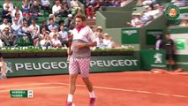 Stan Wawrinka 3-0 Roger Federer: Tàu tốc hành bất ngờ chia tay giải