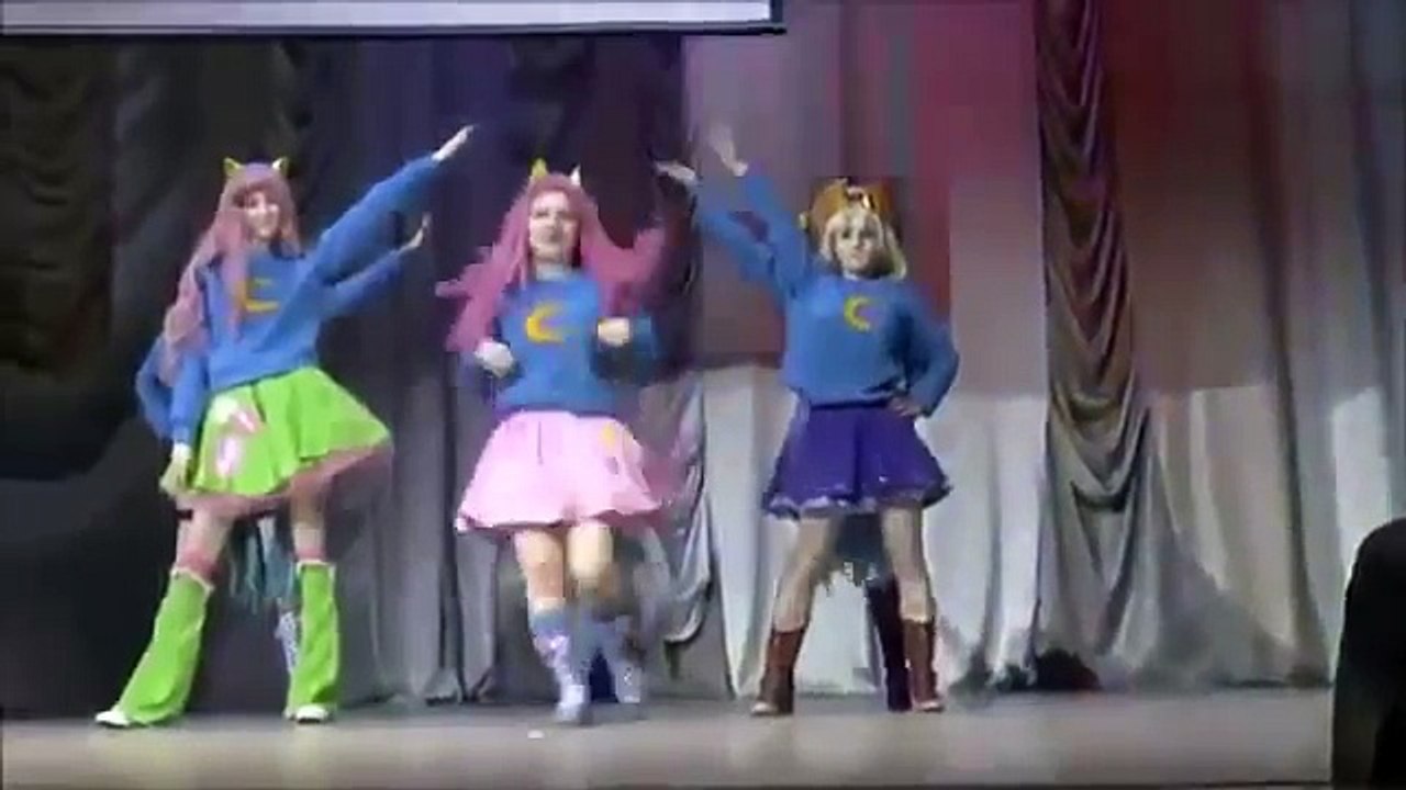 [Archive] Bronies Sing "Equestria Girls" at Talent Show