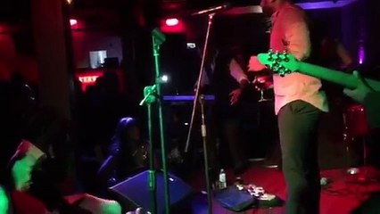 Mwen Pa Gin Ak Pèsòn Nu Look Live Hollywood Live 02/14/15