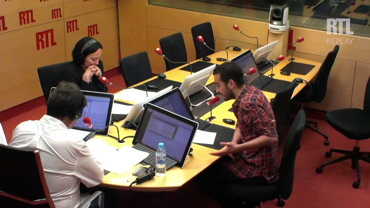 Corruption à la FIFA : la démission de Sepp Blatter aiguise l'humour des internautes