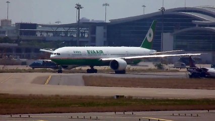 EVA Air B777-300ER B-16716 Takeoff 25L Tan Son Nhat As BR392