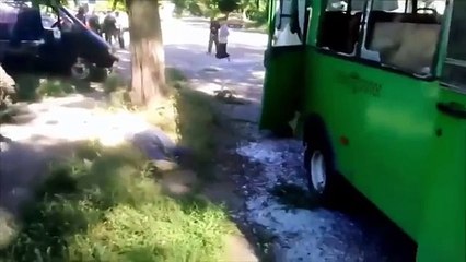 Donbass: Krieg gegen das eigene Volk (Ukraine-Doku, Kurzfassung)