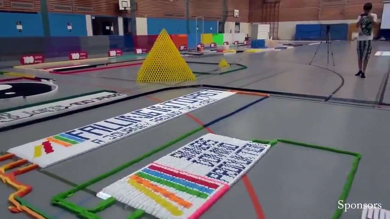 128.000 Domino Taşı İle Dünya Rekoru