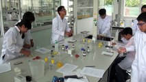 PUCP - Estudiantes se preparan en la Católica para competencia internacional de Química