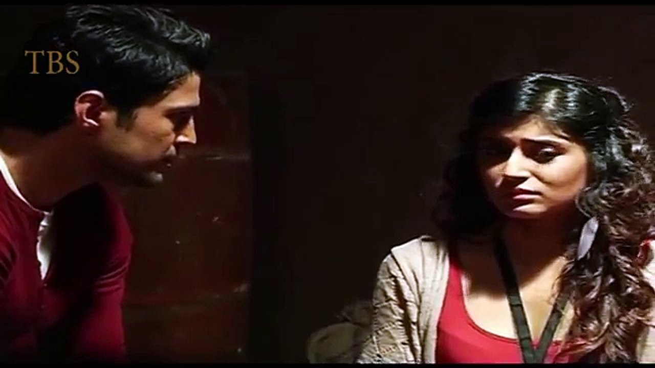 Rajeev Khandelwal & Kritika kamra on the Location of Reporters new video part 5