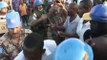 MaximsNewsNetwork: HAITI: JORDANIAN PEACEKEEPERS GIVE OUT FOOD @ CITE SOLEIL (U.N. MINUSTAH)