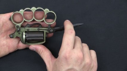 Apache Knuckelduster : Le revolver-couteau-poing américain