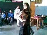 HOT Young Pakistani girl Dancing in Lahore University