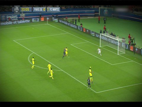 E21 - Sport Confidentiel - Extrait : Zlatan, un casse-tête pour le Paris-SG ?