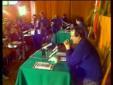 Paweł Adamowicz, Adam Michnik i Aleksander Kwaśniewski - debata 4 maja 1989