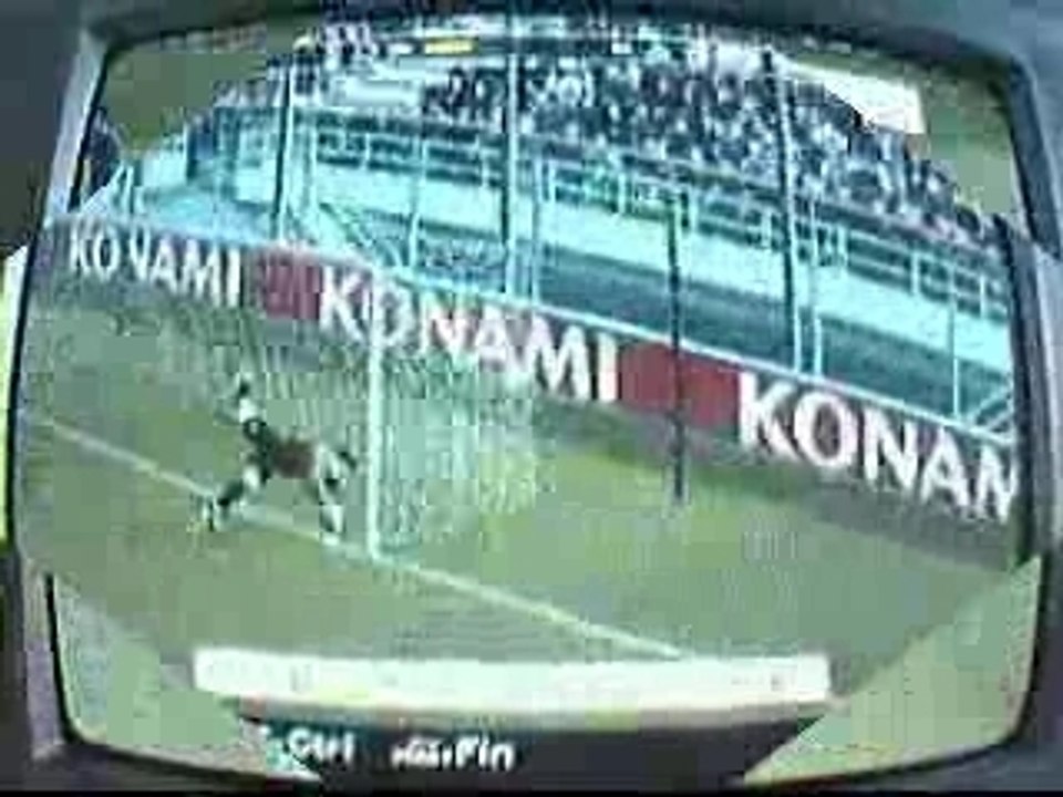 Coup franc de Rooney