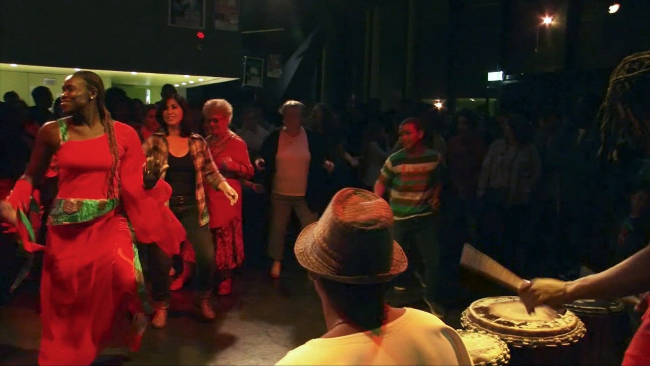 Thiey a dunia - Bal poussière