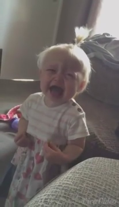 Toddler tries jalapeno pepper for first time