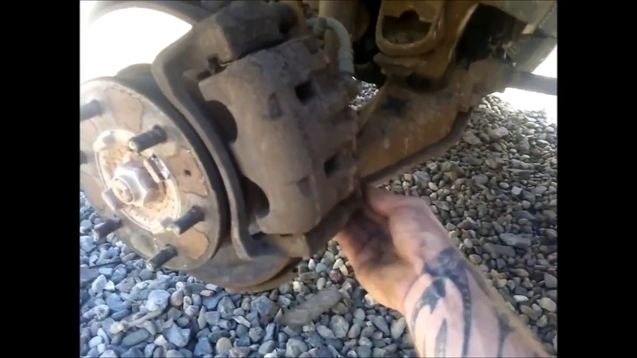 How to change brake pads easily! (2004 Ford Ranger Thunder)