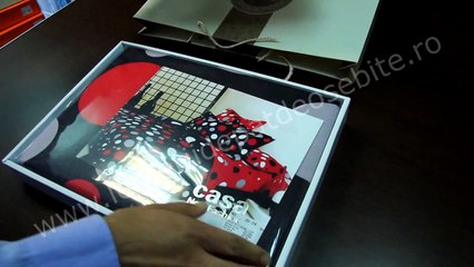 Lenjerii satinate cu buline rosii