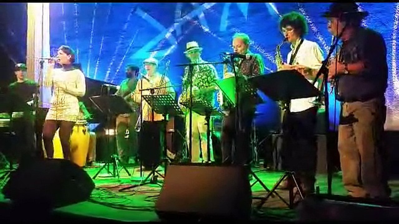 El sol de buscara au Jam
