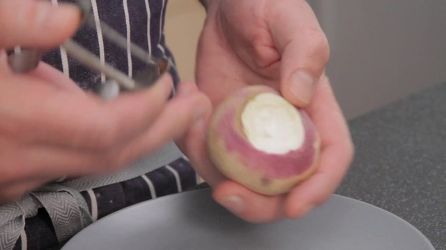 Comment éplucher des navets ? - Gourmand