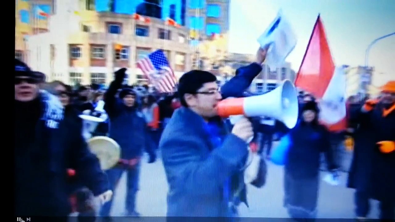 Phil Fontaine speaking at University of Winnipeg - March 13 2013.mp4