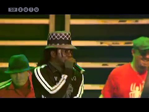 Pump It & My Humps & Let's Get It Started Live - Black Eyed Peas