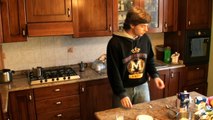 Come fare la besciamella in casa - Video ricetta