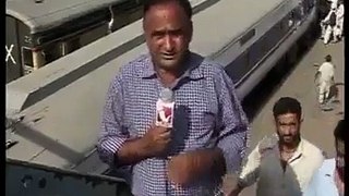 Karachi's Funny Reporter