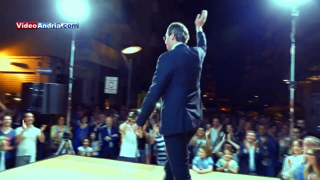 Bagno di folla per il comizio post-elezioni di Giorgino: ringrazio gli andriesi