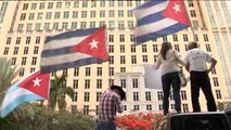 Exiliados en Miami protestan por la cuenta del gobierno cubano en EE.UU.